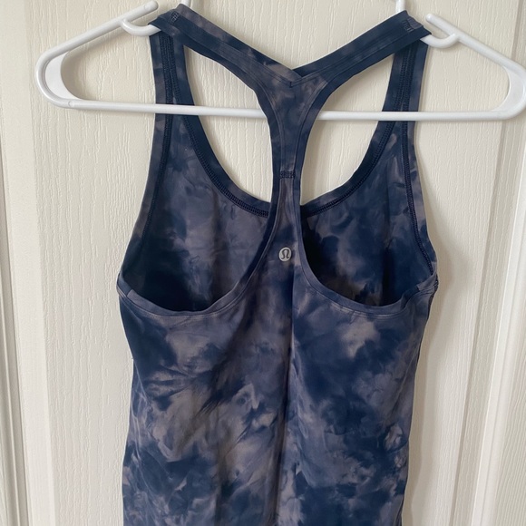 Lulu lemon tank - Picture 3 of 4